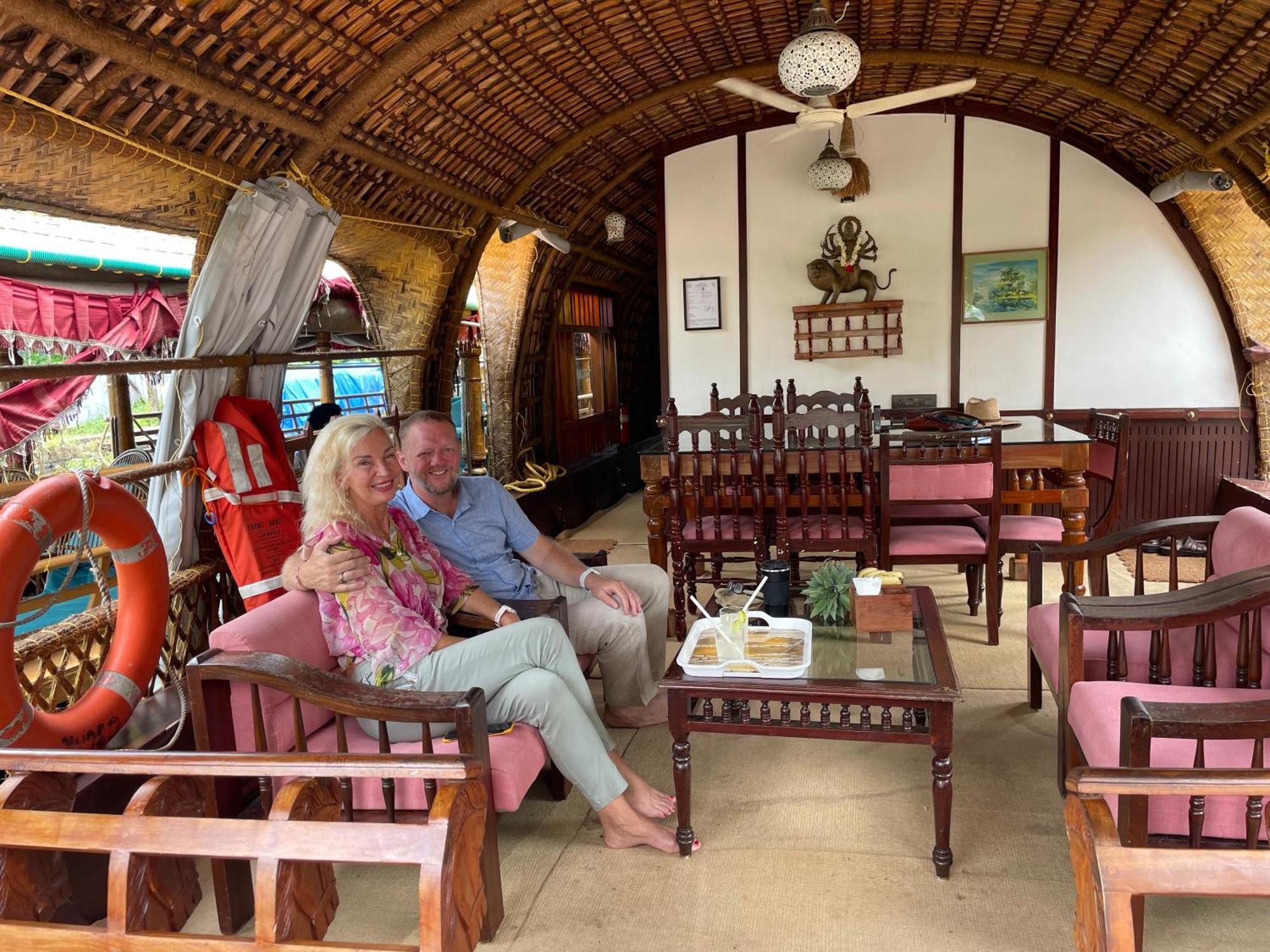 Alappuzha Thara'S Houseboat酒店 外观 照片