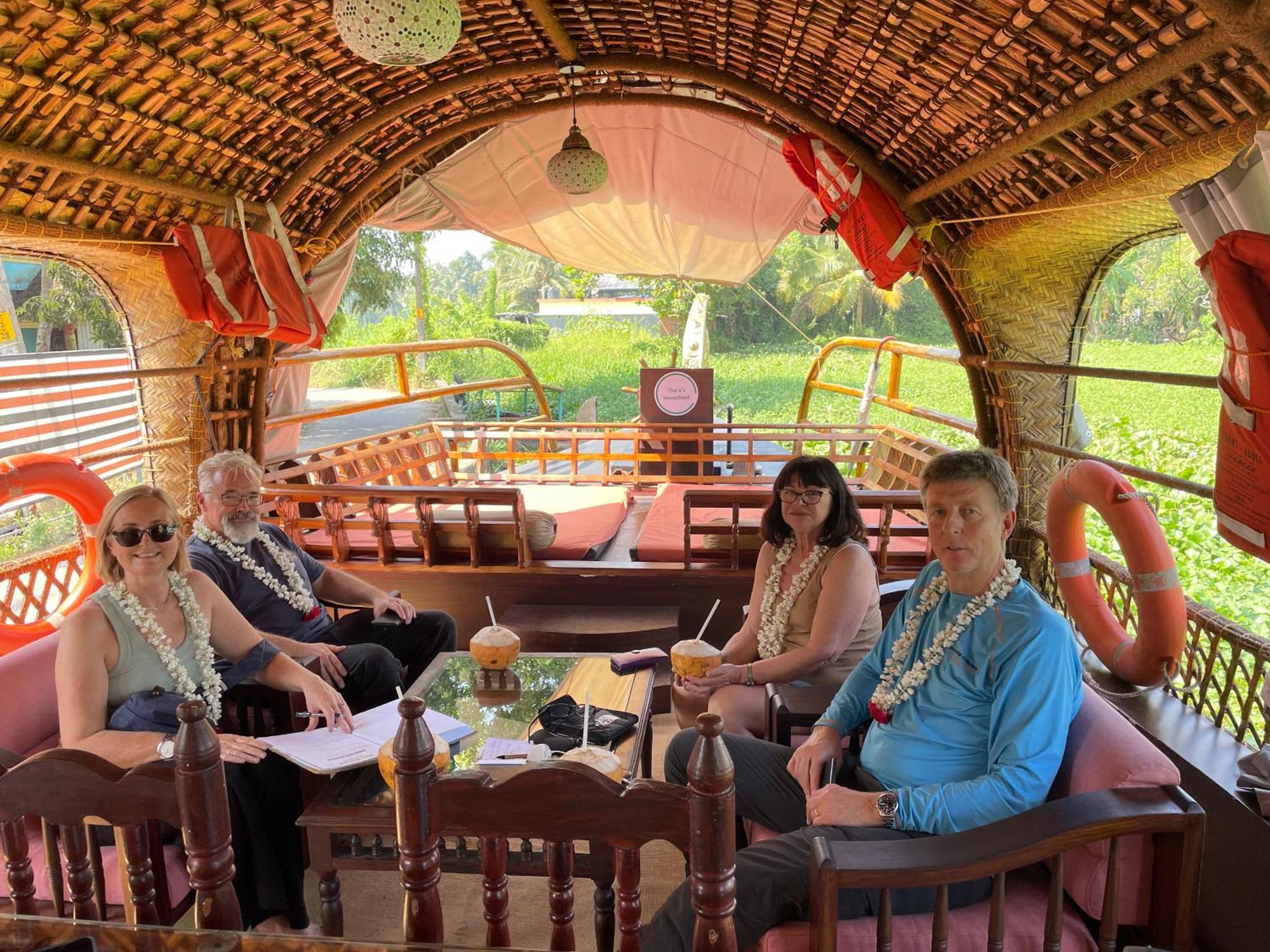 Alappuzha Thara'S Houseboat酒店 外观 照片