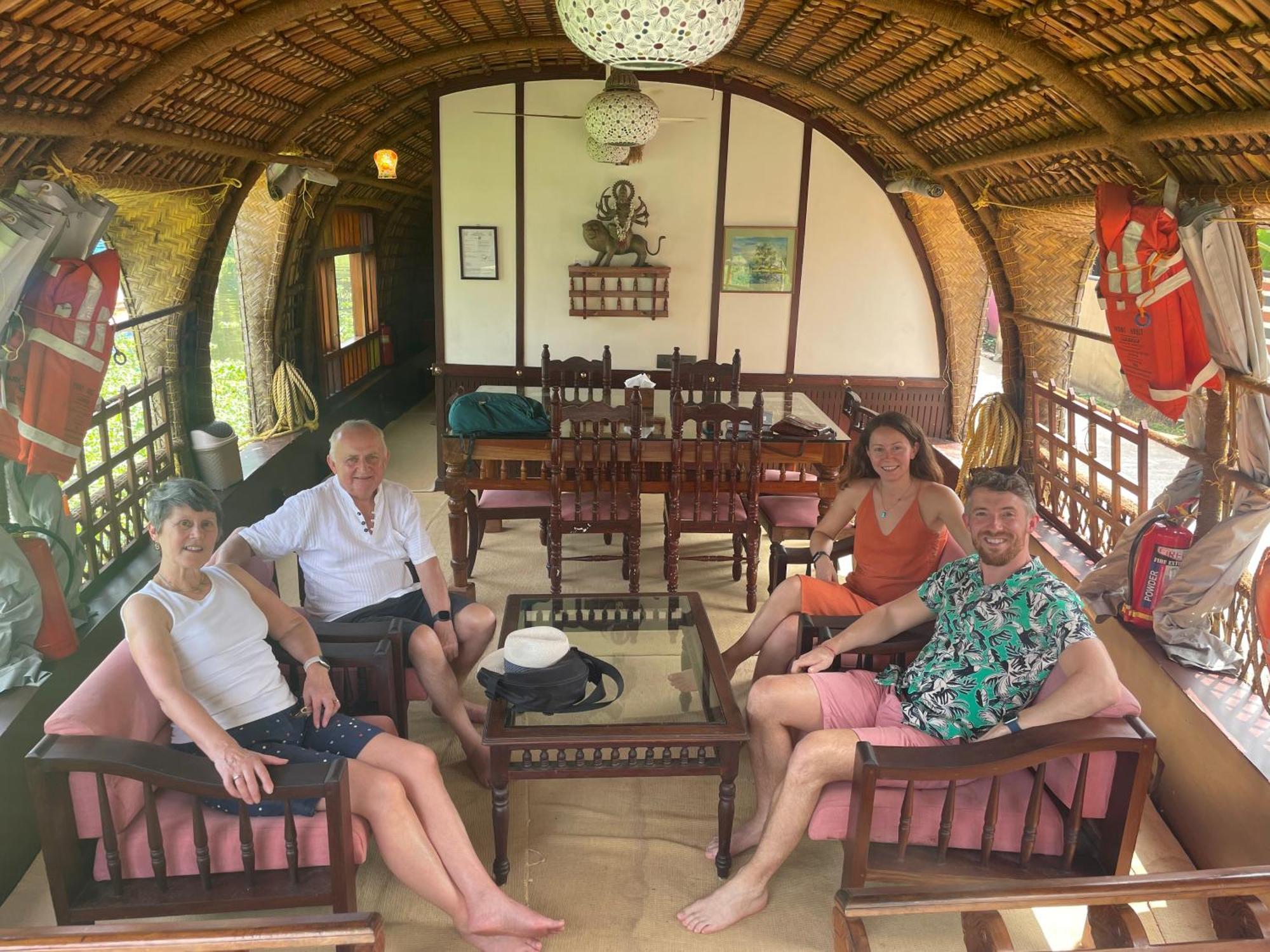 Alappuzha Thara'S Houseboat酒店 外观 照片